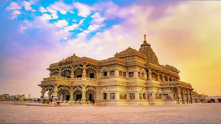 Pyaro Vrindavan Lyrics