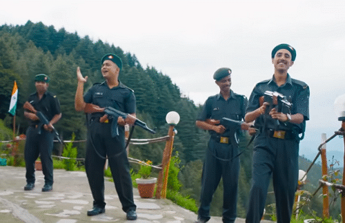 Rifle Meri Kani Ma Kumaoni Song Lyrics