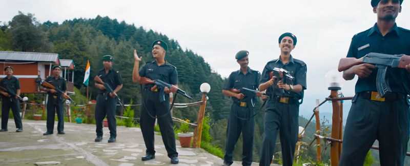 Rifle Meri Kani Ma Kumaoni Song Lyrics