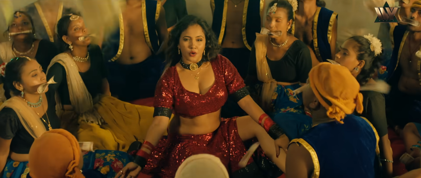 Kamar Hila Ke Song Lyrics